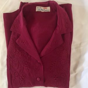 Vintage New Old Stock Women Chinese Silk Embroidery  100% silk Sz 34 Blouse